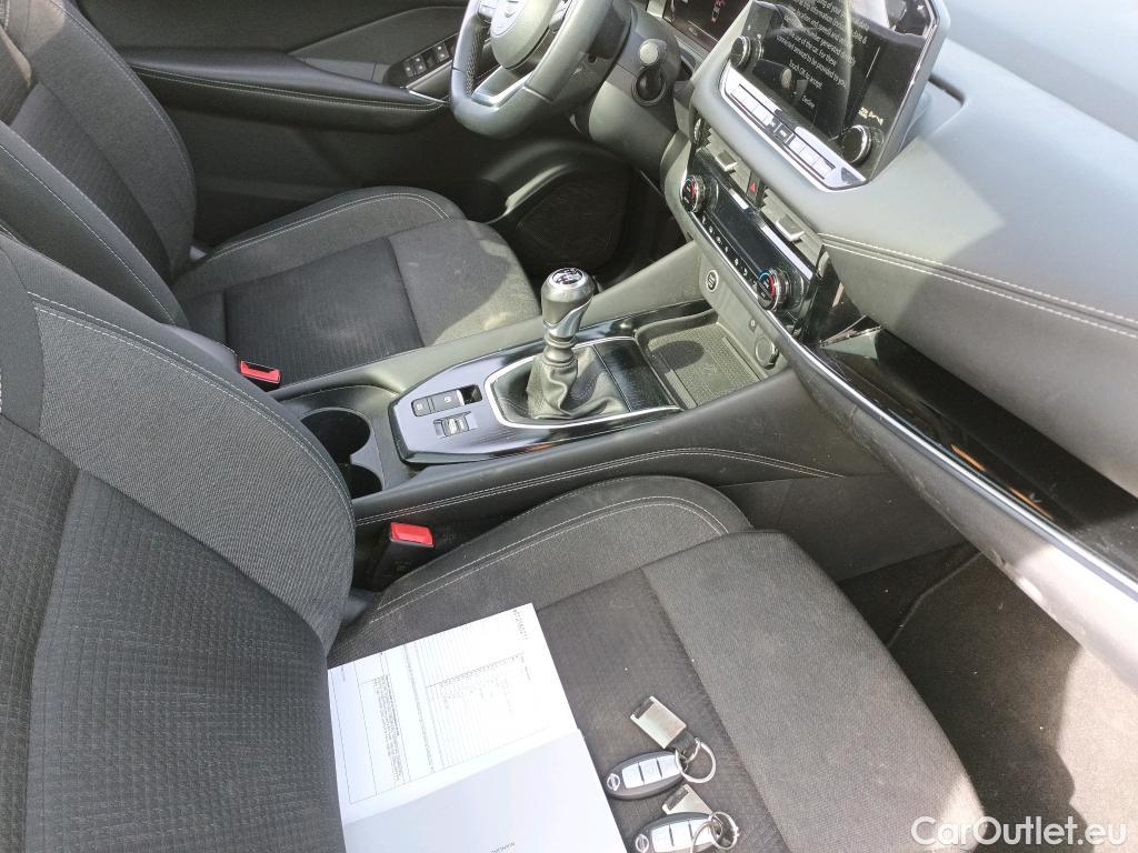  Land Rover  Discovery NISSAN QASHQAI / 2021 / 5P / todoterreno DIG-T 103kW N-Connecta (Skyline Pack) #18