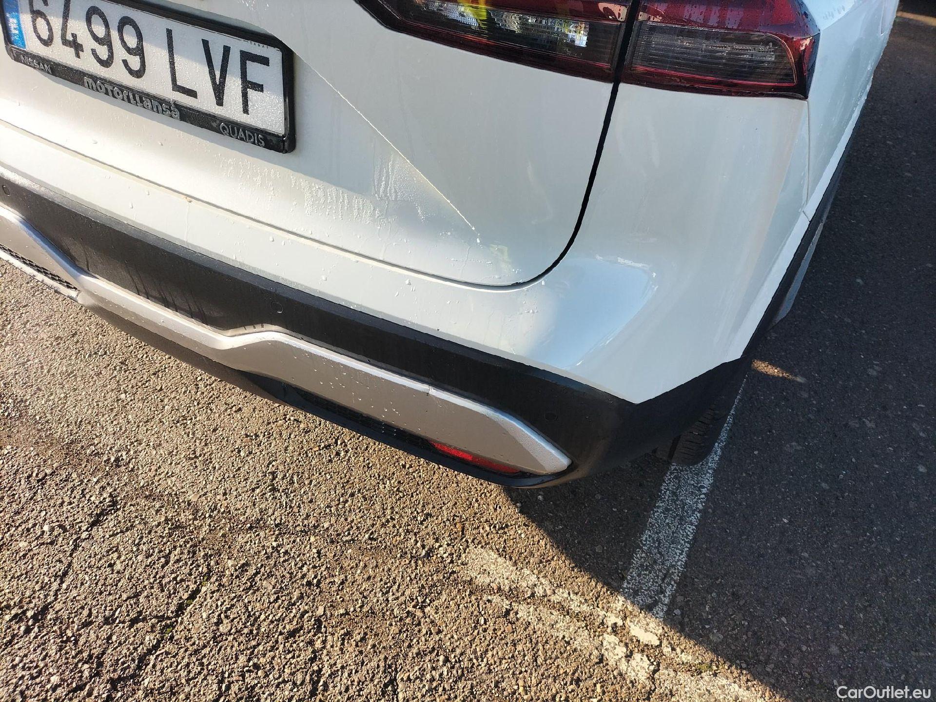  Nissan  Qashqai NISSAN  / 2021 / 5P / todoterreno DIG-T 116kW mHEV Xtronic Tekna (Skyline) #26