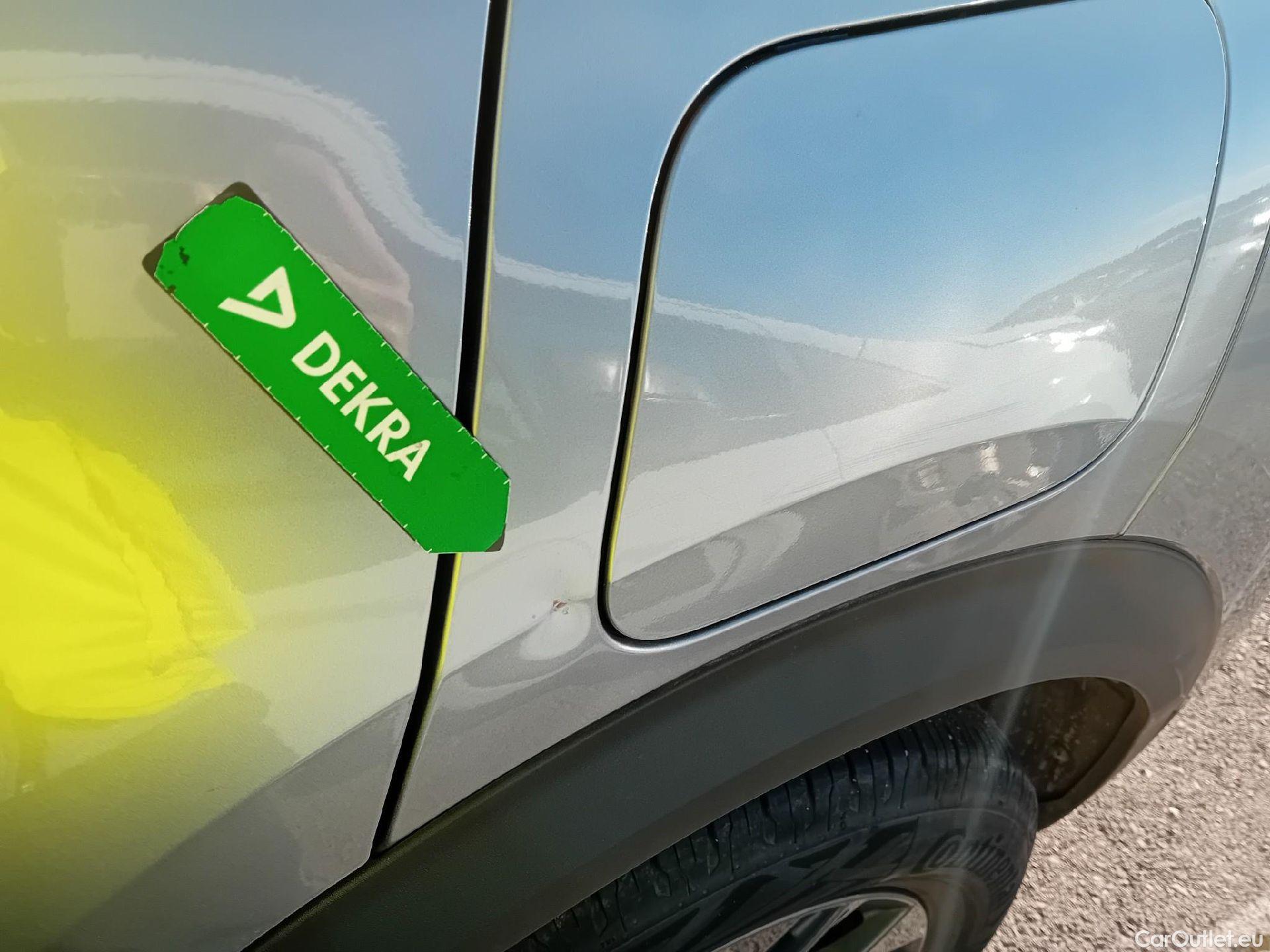  Peugeot  2008 PEUGEOT  / 2019 / 5P / todoterreno Active Pack BlueHDI 81kW (110CV) #5