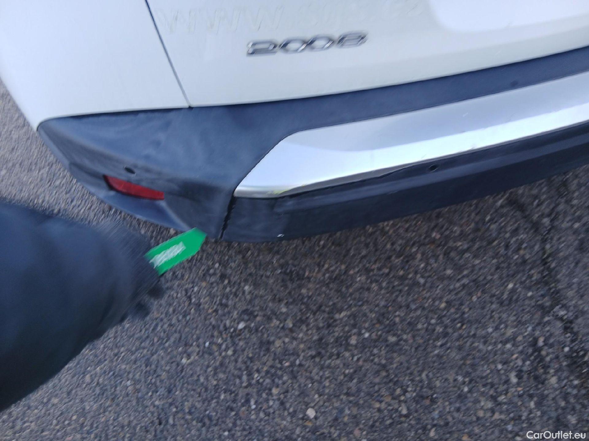  Peugeot  2008 PEUGEOT  / 2019 / 5P / todoterreno Allure BlueHDI 81kW (110CV) #15