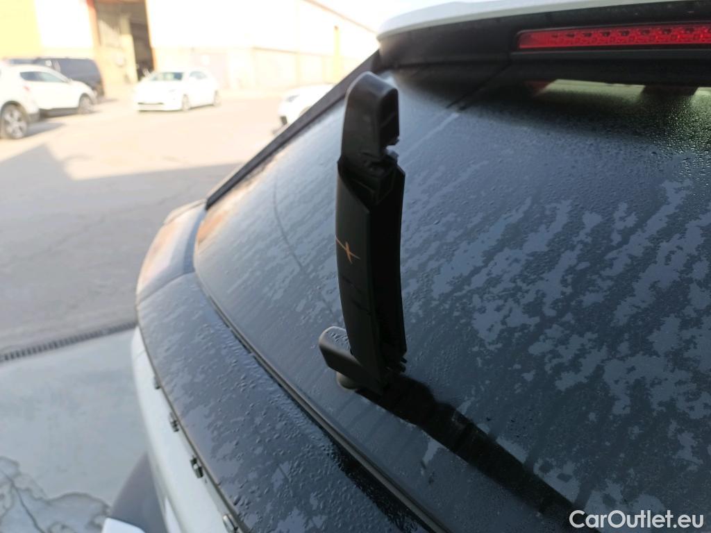  Peugeot  2008 PEUGEOT  / 2019 / 5P / todoterreno Allure BlueHDI 81kW (110CV) #21