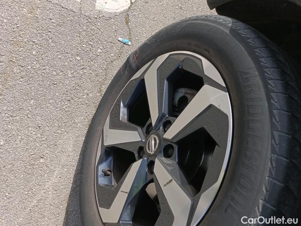  Land Rover  Discovery NISSAN QASHQAI / 2021 / 5P / todoterreno DIG-T 103kW N-Connecta (Skyline Pack) #3