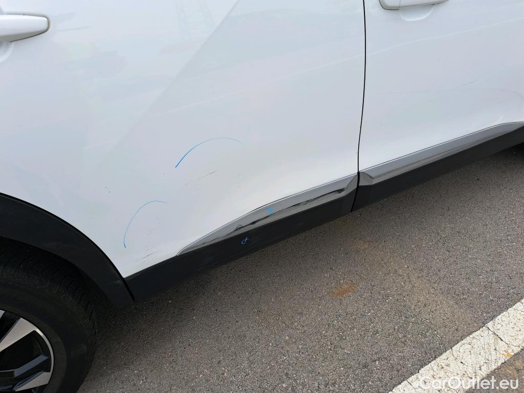  Peugeot  2008 PEUGEOT  / 2019 / 5P / todoterreno Allure BlueHDI 81kW (110CV) #3