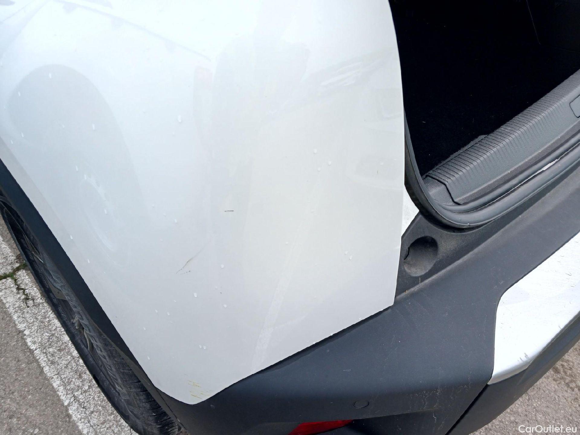  Peugeot  2008 PEUGEOT  / 2019 / 5P / todoterreno Active Pack BlueHDI 81kW (110CV) #10