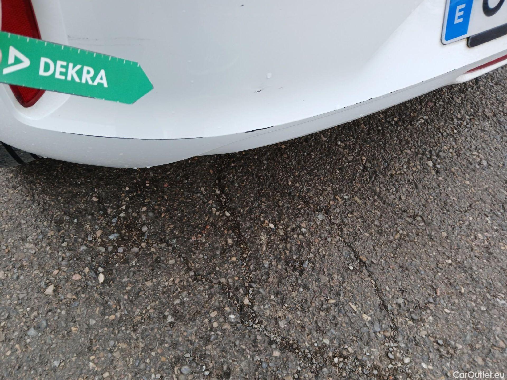  Opel  Corsa OPEL  1.2T XHL 74kW (100CV) Elegance #16