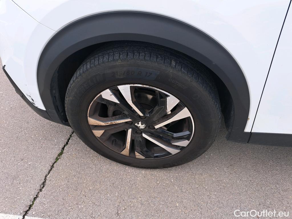  Peugeot  2008 PEUGEOT  / 2019 / 5P / todoterreno Allure BlueHDI 81kW (110CV) #5