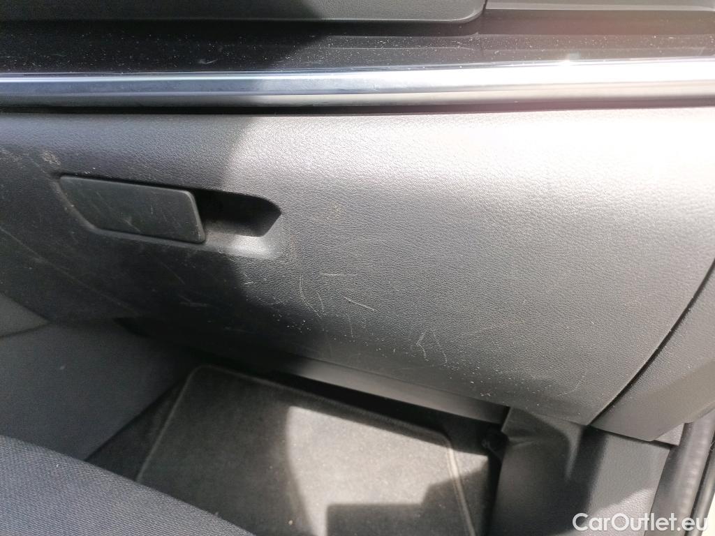  Land Rover  Discovery NISSAN QASHQAI / 2021 / 5P / todoterreno DIG-T 103kW N-Connecta (Skyline Pack) #27