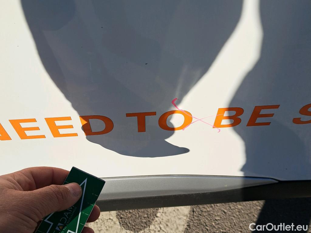  Peugeot  2008 PEUGEOT  / 2019 / 5P / todoterreno Allure BlueHDI 81kW (110CV) #6