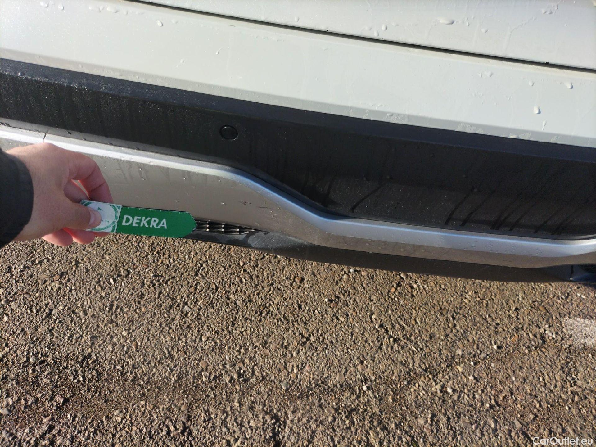  Nissan  Qashqai NISSAN  / 2021 / 5P / todoterreno DIG-T 116kW mHEV Xtronic Tekna (Skyline) #23