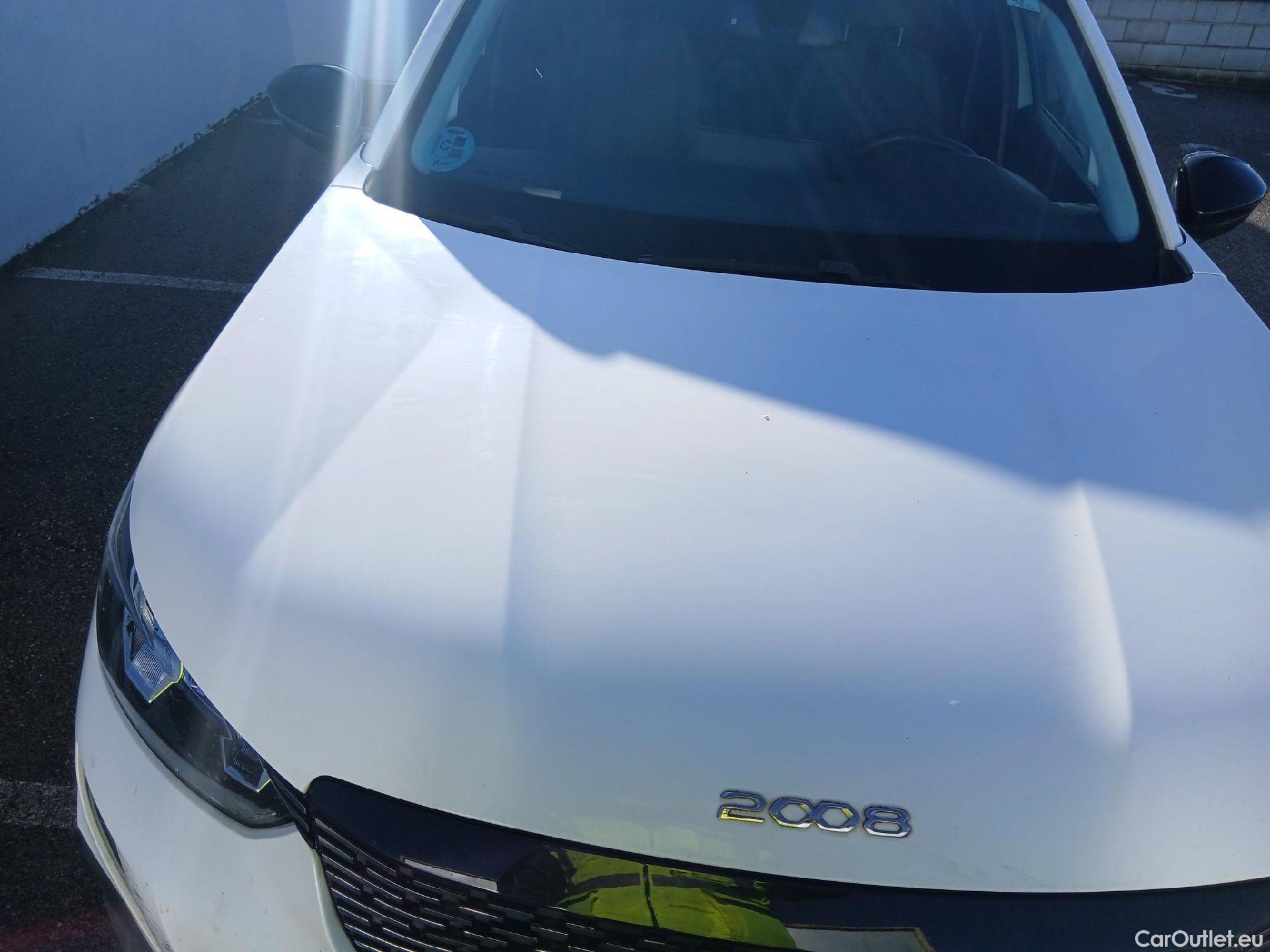  Peugeot  2008 PEUGEOT  / 2019 / 5P / todoterreno Allure BlueHDI 81kW (110CV) #1