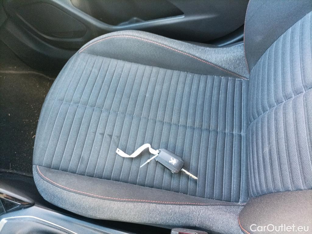  Peugeot  2008  Active Pack 1.5 HDi 110CV MT6 E6d  #2