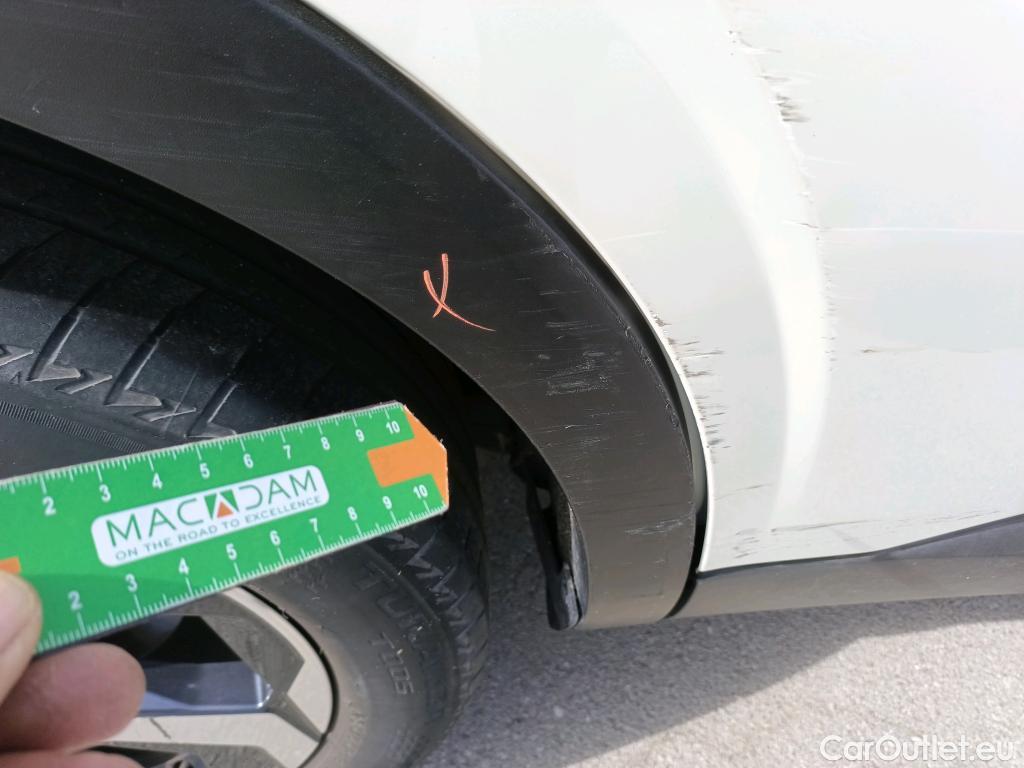  Land Rover  Discovery NISSAN QASHQAI / 2021 / 5P / todoterreno DIG-T 103kW N-Connecta (Skyline Pack) #40