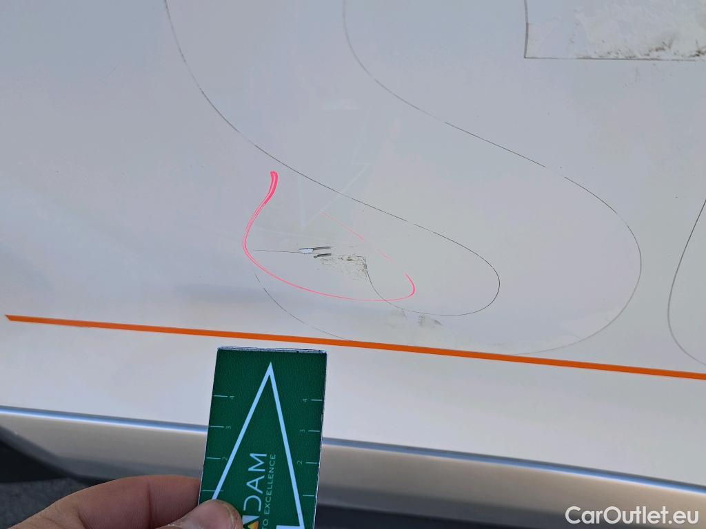  Peugeot  2008 PEUGEOT  / 2019 / 5P / todoterreno Allure BlueHDI 81kW (110CV) #11