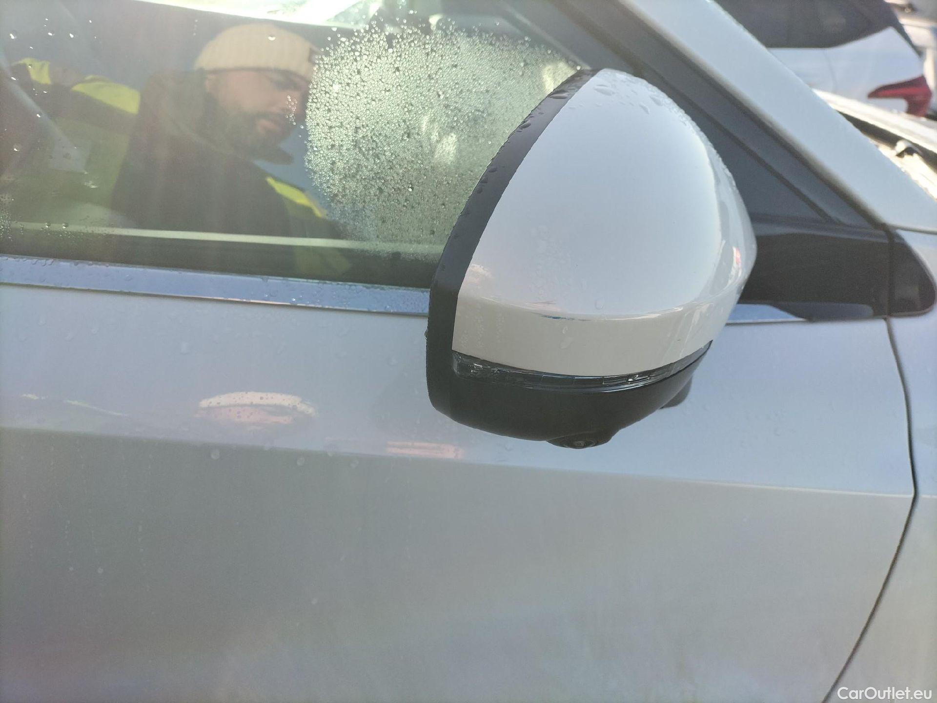  Nissan  Qashqai NISSAN  / 2021 / 5P / todoterreno DIG-T 116kW mHEV Xtronic Tekna (Skyline) #41