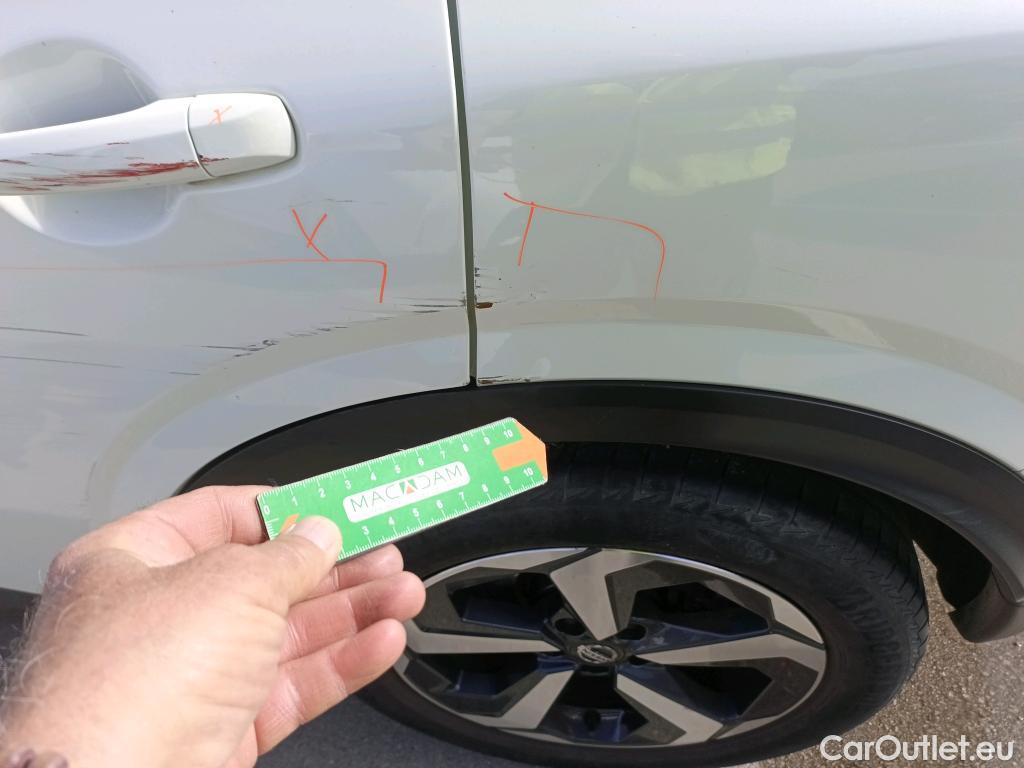  Land Rover  Discovery NISSAN QASHQAI / 2021 / 5P / todoterreno DIG-T 103kW N-Connecta (Skyline Pack) #13