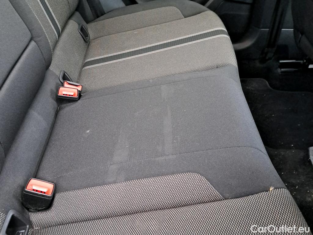  Volkswagen  T-ROC VOLKSWAGEN  / 2017 / 5P / todoterreno Advance 2.0 TDI 110kW (150CV) DSG (AC2) #11