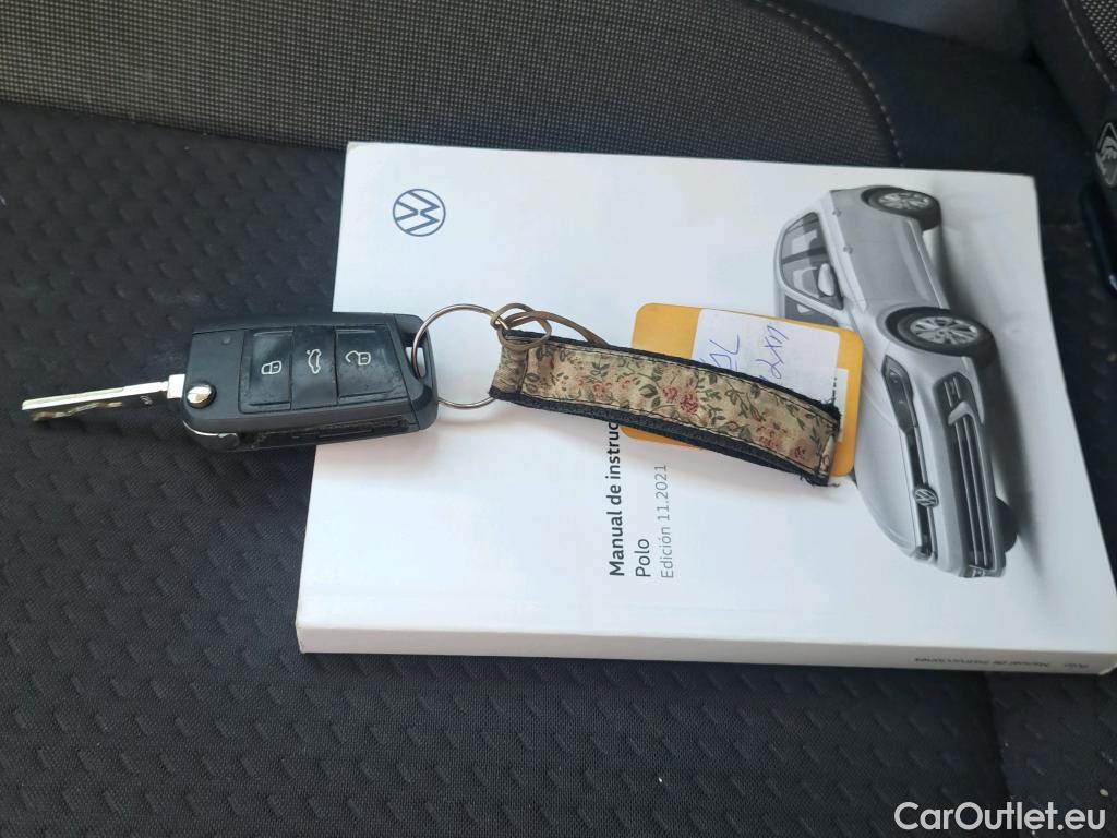  Volkswagen  Polo VOLKSWAGEN  / 2021 / 5P / berlina con portón Life 1.0 TSI 70kW (95CV) #12