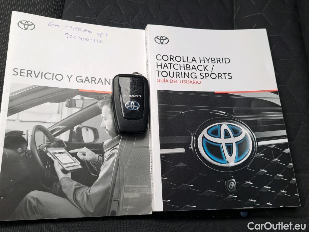  Toyota  Corolla TOYOTA  / 2019 / 5P / familiar 1.8 125H ACTIVE TECH E-CVT TOU SPORT #20