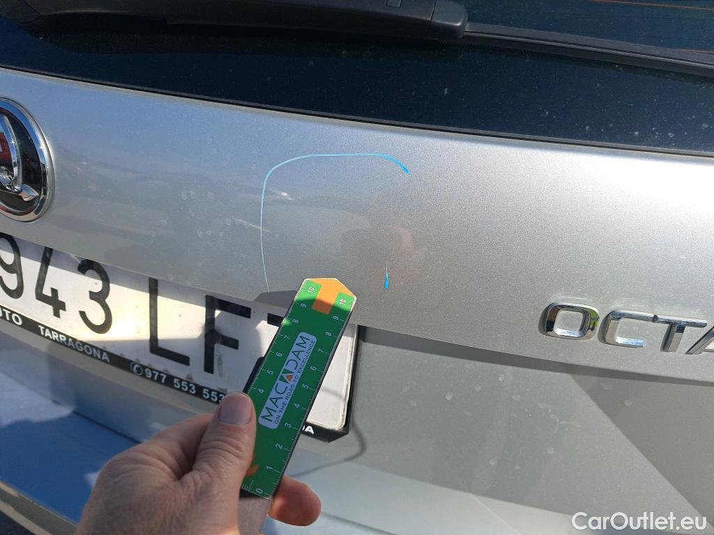  Skoda  Octavia SKODA  / 2016 / 5P / familiar Combi 1.6 TDI CR 85KW (115CV) Ambition #4