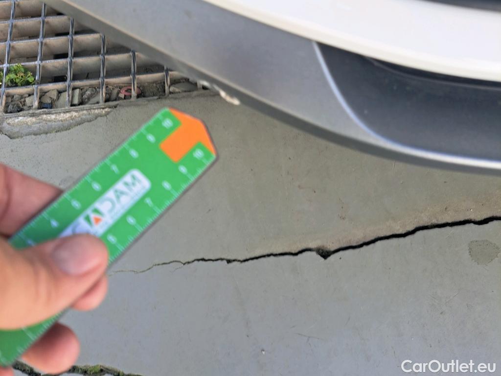  Skoda  KAMIQ SKODA  1.0 TSI 81kW (110CV) DSG Ambition #10