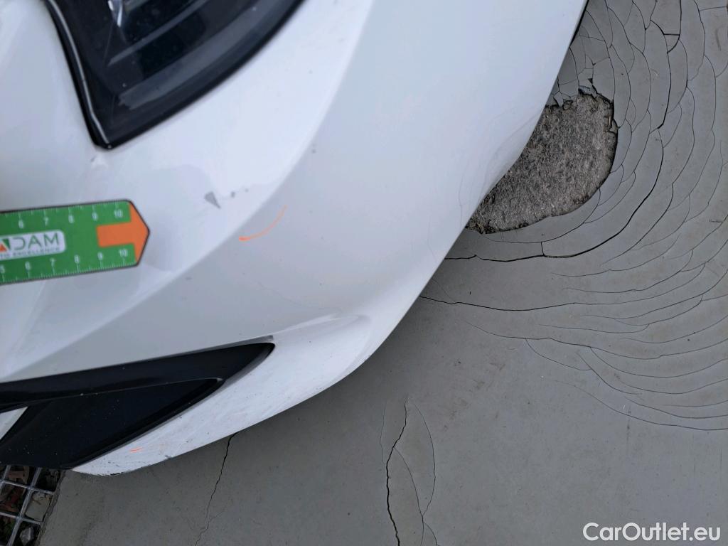  Toyota  Corolla TOYOTA  / 2019 / 5P / familiar 1.8 125H ACTIVE TECH E-CVT TOU SPORT #26