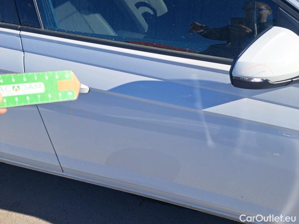  Volkswagen  Polo VOLKSWAGEN  / 2021 / 5P / berlina con portón Life 1.0 TSI 70kW (95CV) #7