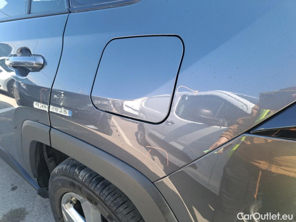  Toyota  RAV4 TOYOTA  / 2018 / 5P / todoterreno 2.5l 220H Advance #9