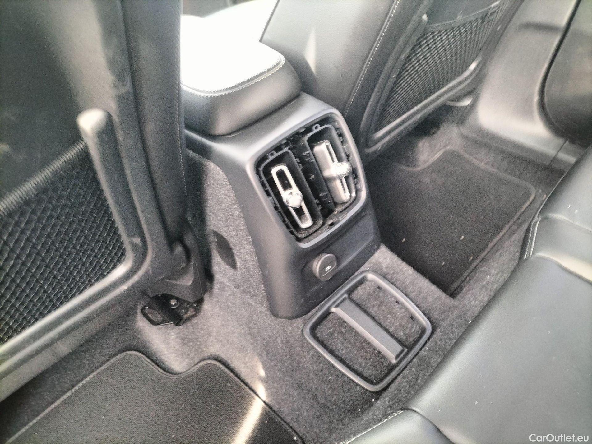  Volvo  XC 40 VOLVO XC40 / 2017 / 5P / todoterreno 1.5 T5 Twin Recharge Inscription Auto #20