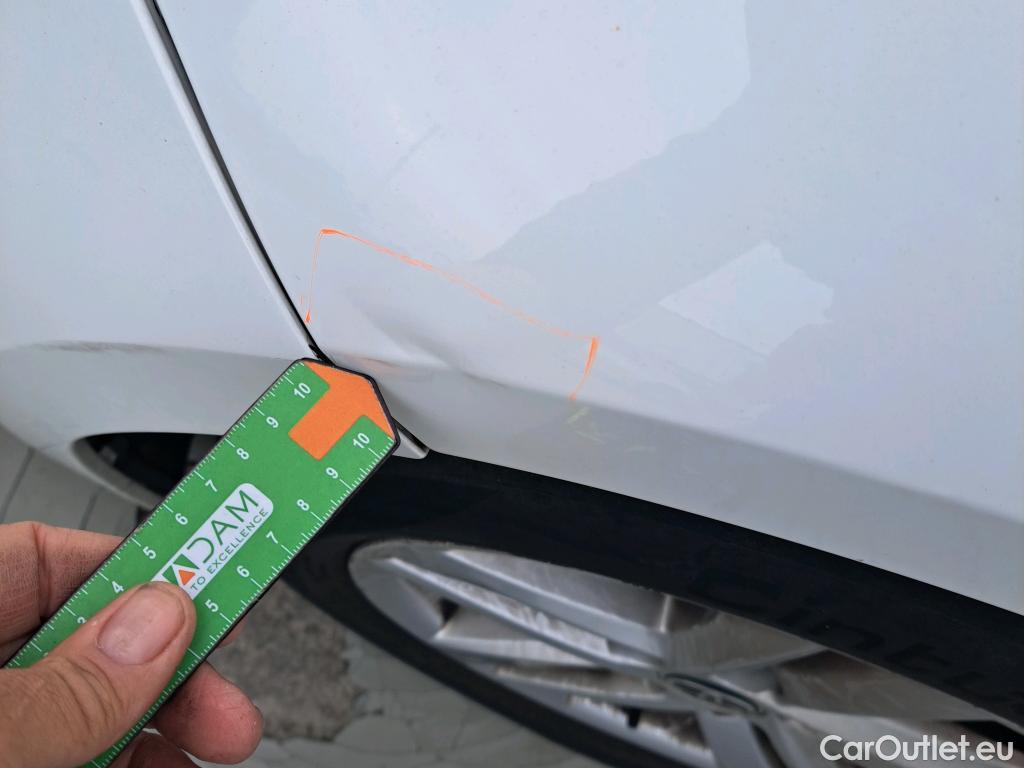  Toyota  Corolla TOYOTA  / 2019 / 5P / familiar 1.8 125H ACTIVE TECH E-CVT TOU SPORT #8