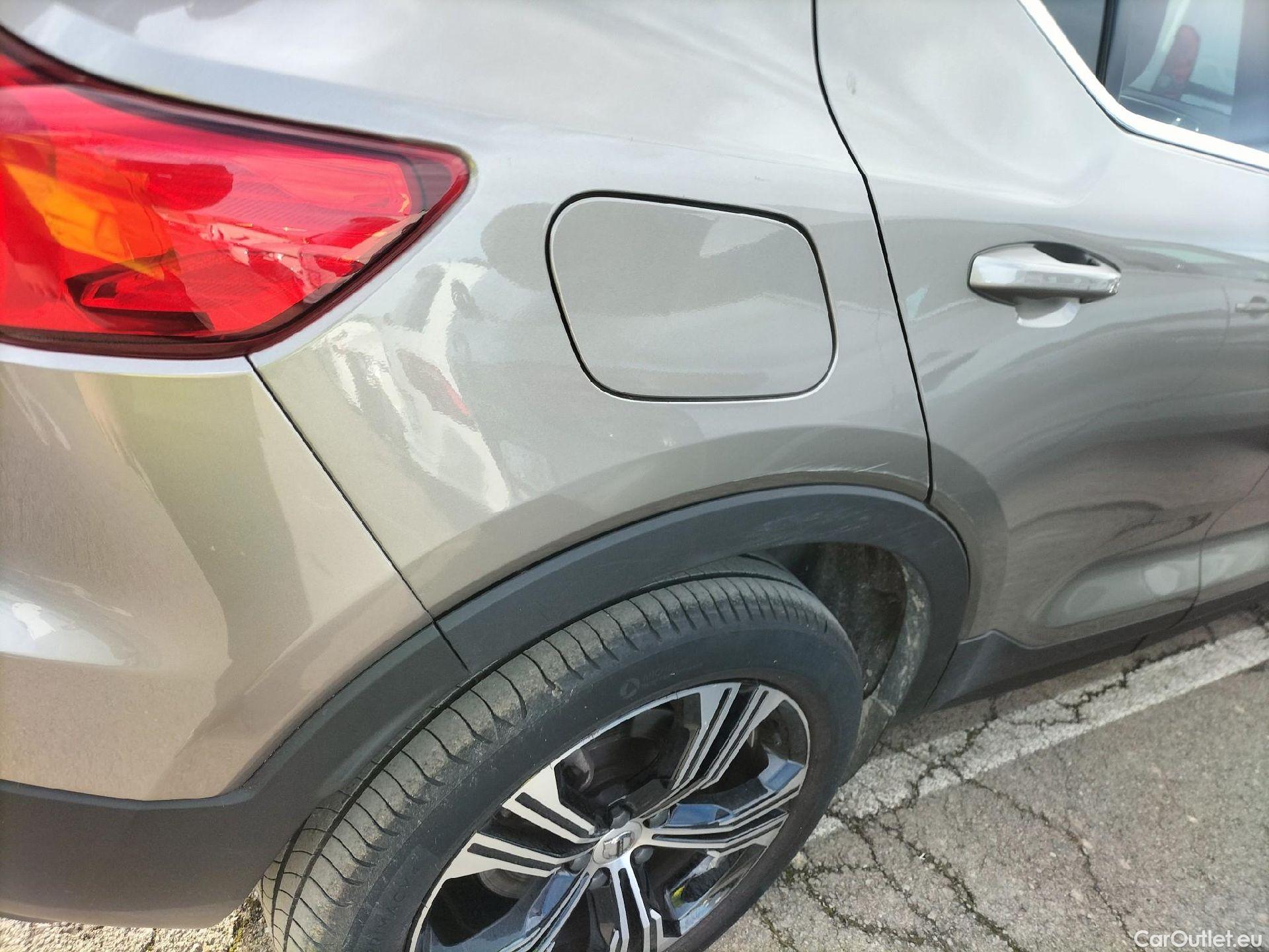  Volvo  XC 40 VOLVO XC40 / 2017 / 5P / todoterreno 1.5 T5 Twin Recharge Inscription Auto #34