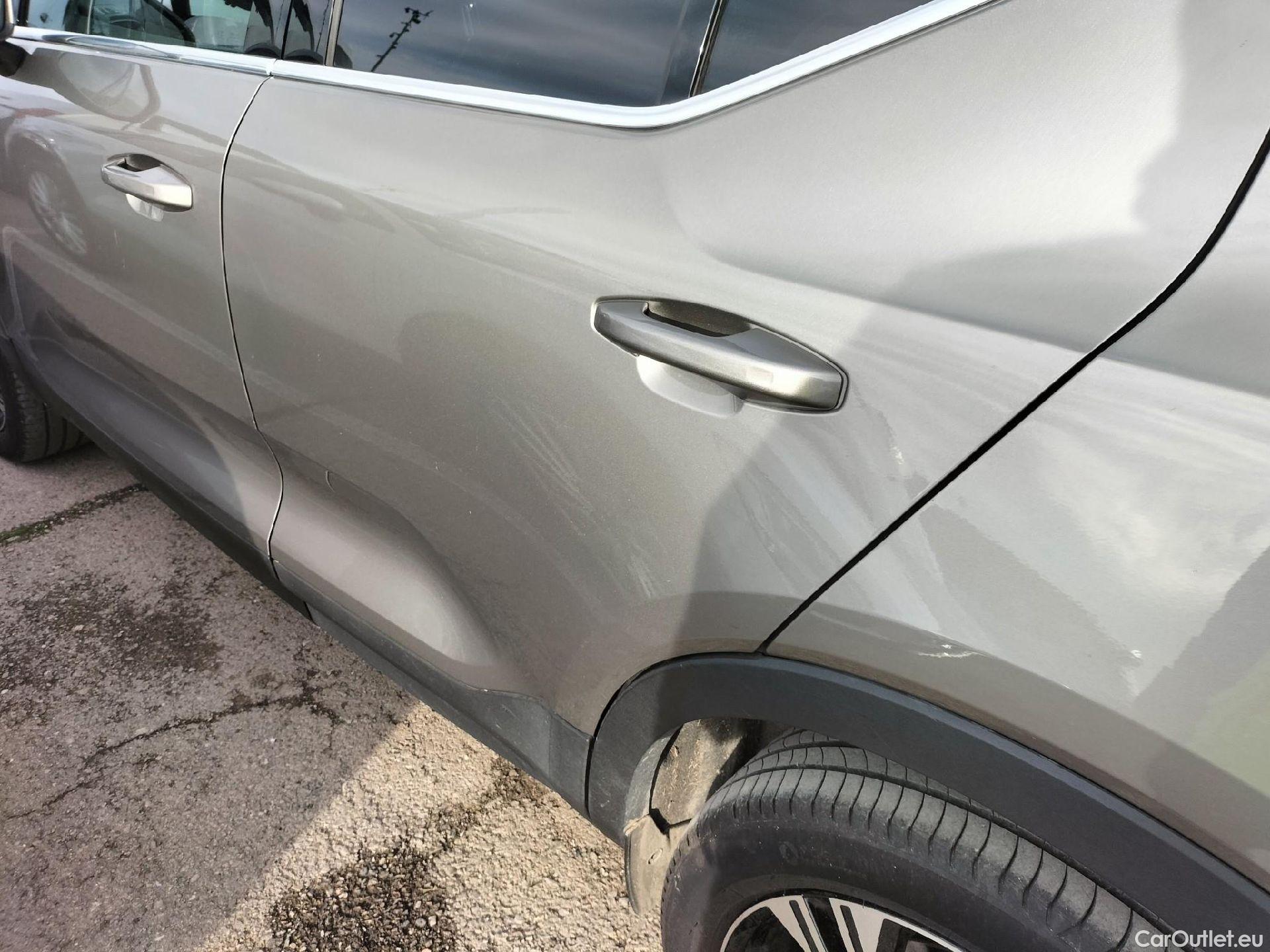  Volvo  XC 40 VOLVO XC40 / 2017 / 5P / todoterreno 1.5 T5 Twin Recharge Inscription Auto #17