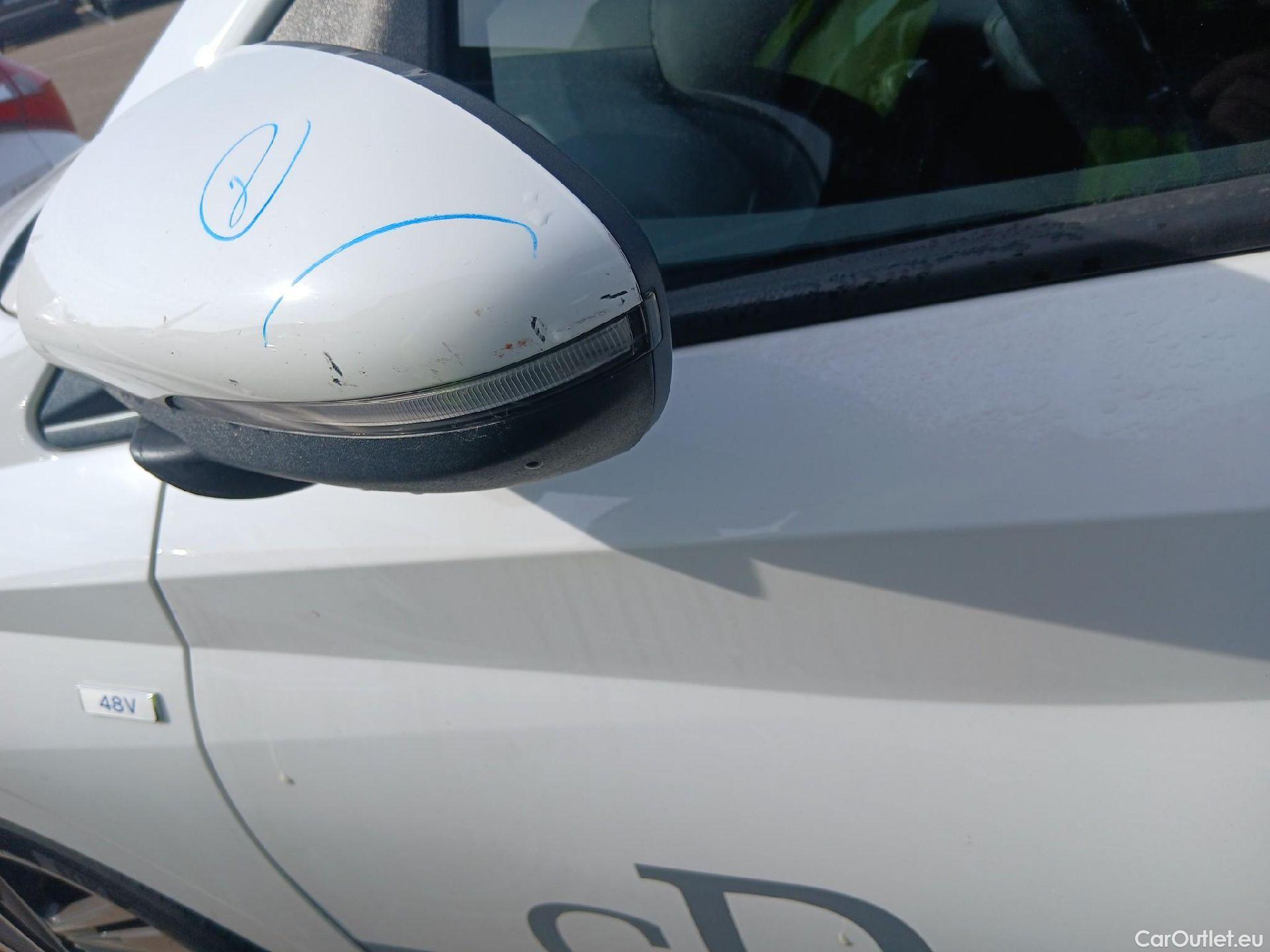  Hyundai  i20 HYUNDAI  / 2020 / 5P / berlina con portón 1.0 TGDI 74kW (100CV) 48V Klass #14