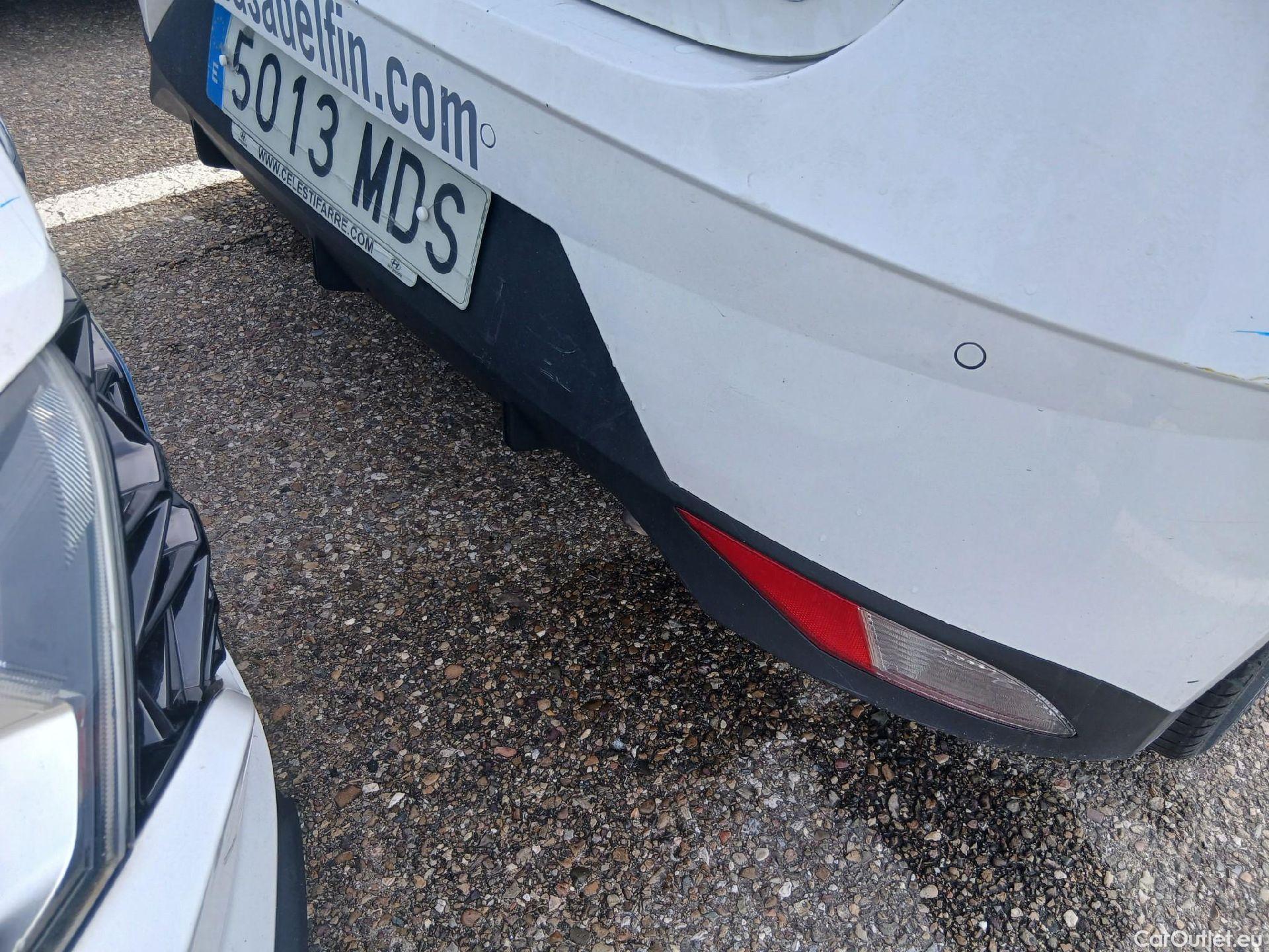  Hyundai  i20 HYUNDAI  / 2020 / 5P / berlina con portón 1.0 TGDI 74kW (100CV) 48V Klass #24