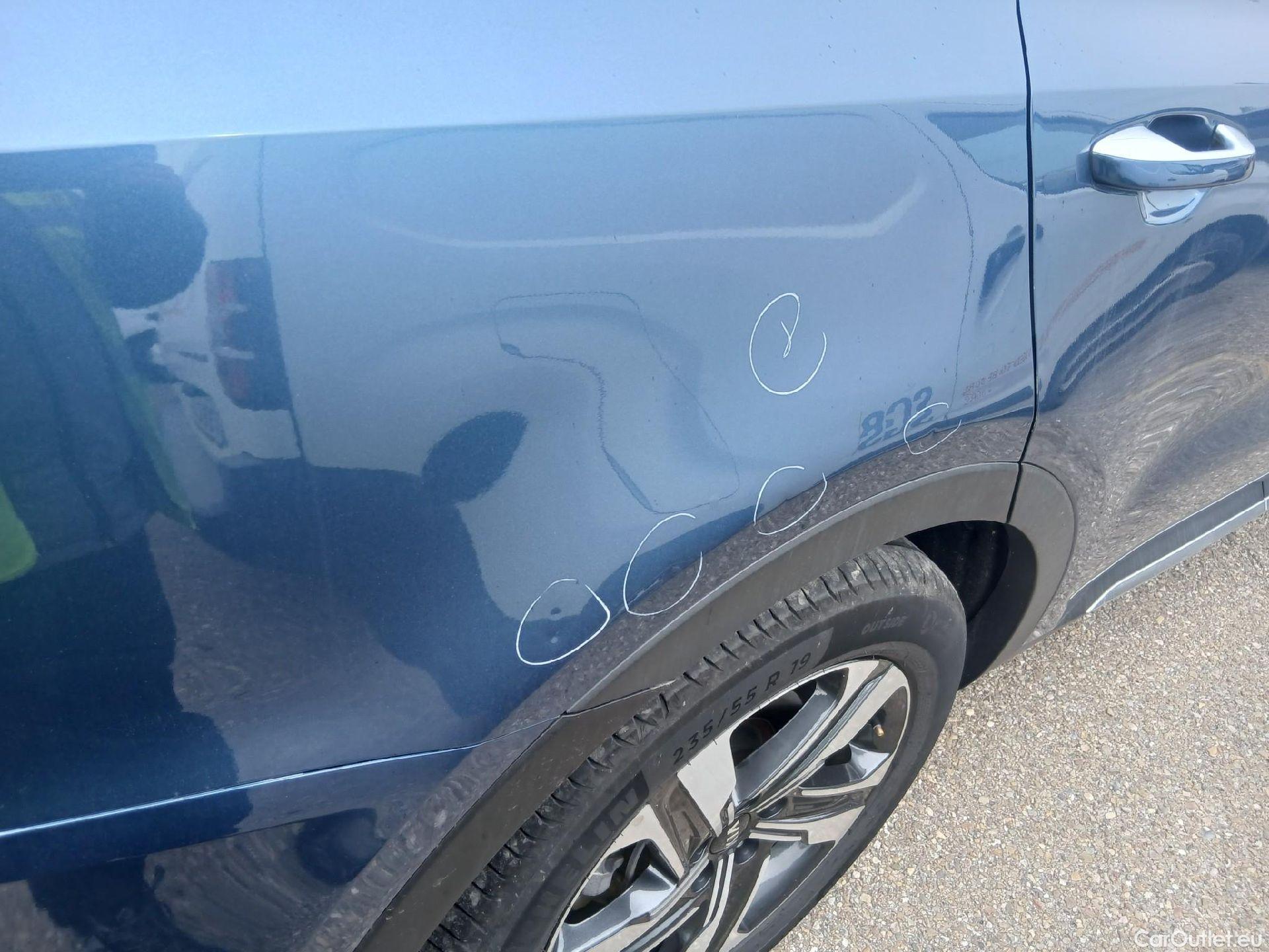  KIA  Sorento KIA  / 2020 / 5P / todoterreno 1.6 T-GDi HEV Drive 4x2 7pl #20