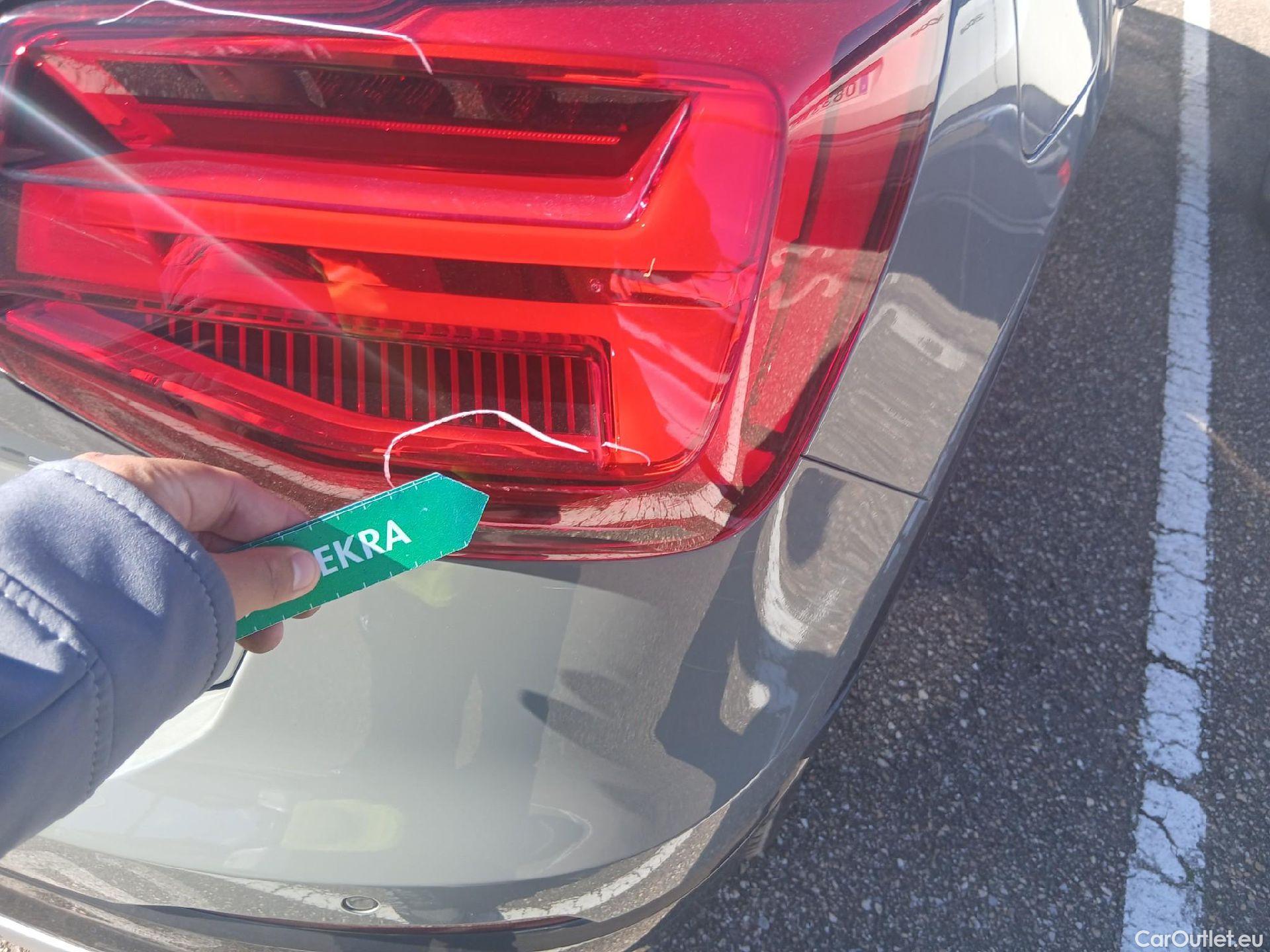  Audi  Q2 AUDI  / 2016 / 5P / todoterreno Design 30 TFSI 85kW (116CV) #19