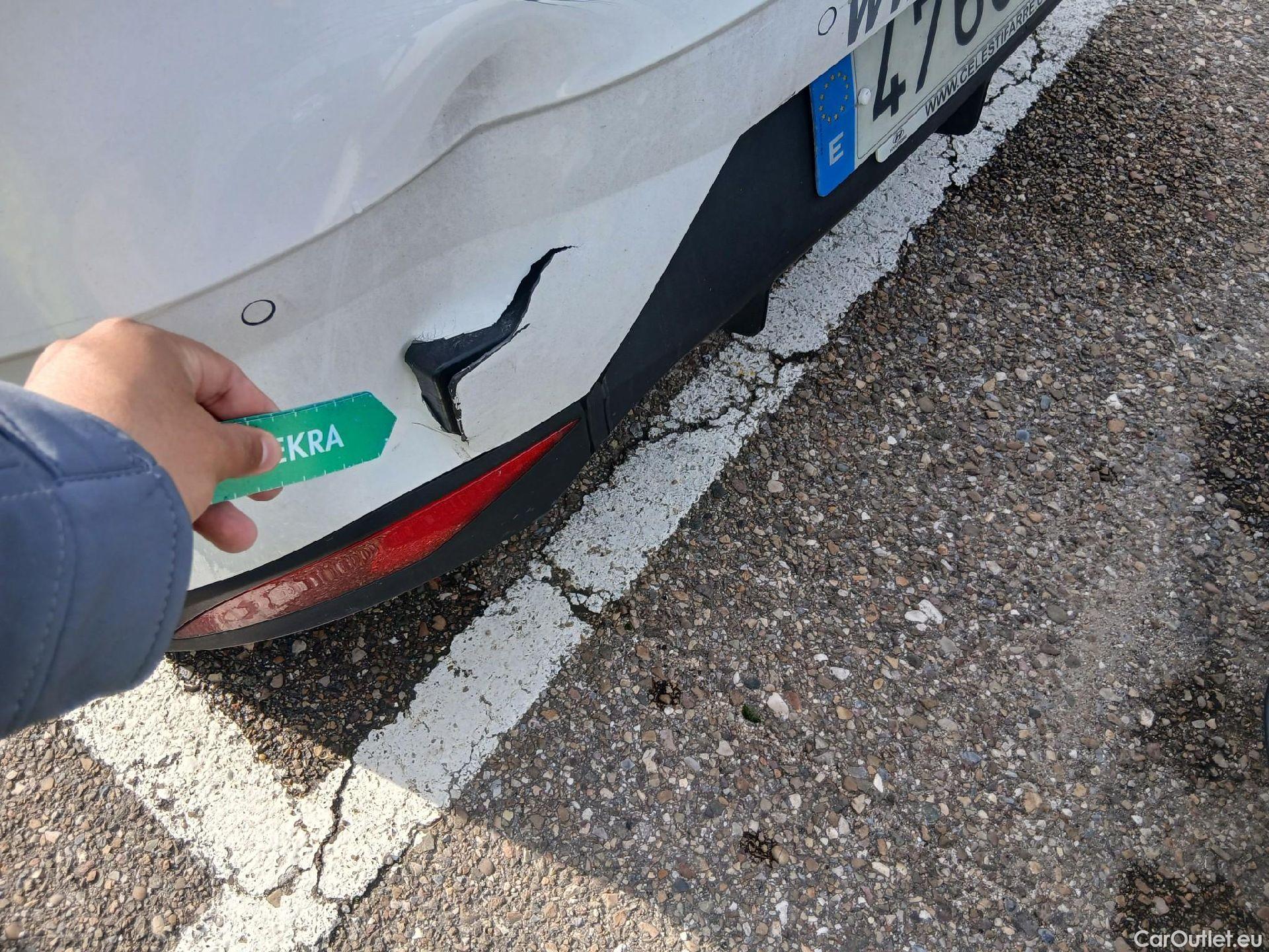  Hyundai  i20 HYUNDAI  / 2020 / 5P / berlina con portón 1.0 TGDI 74kW (100CV) 48V Klass #19