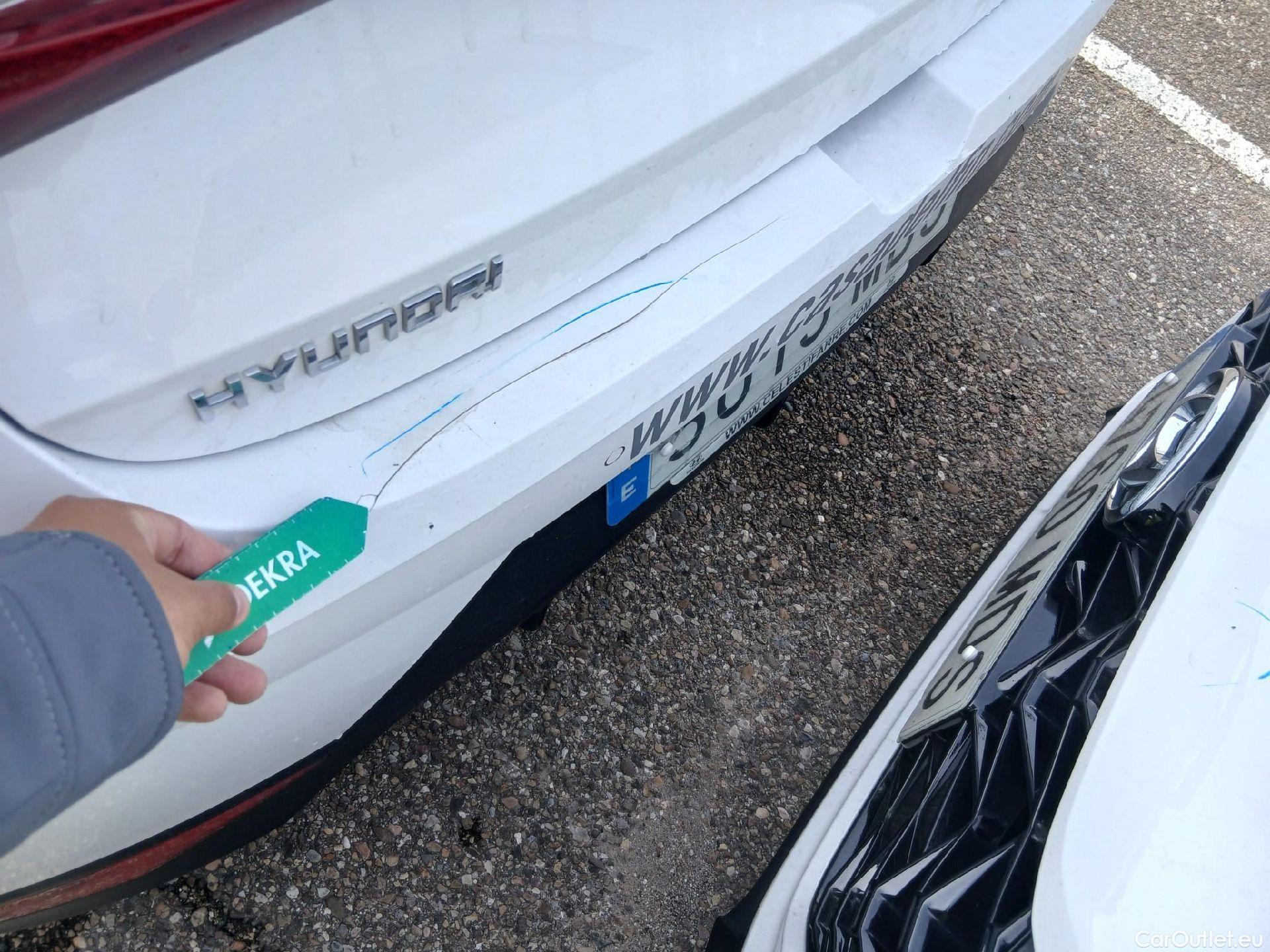  Hyundai  i20 HYUNDAI  / 2020 / 5P / berlina con portón 1.0 TGDI 74kW (100CV) 48V Klass #22