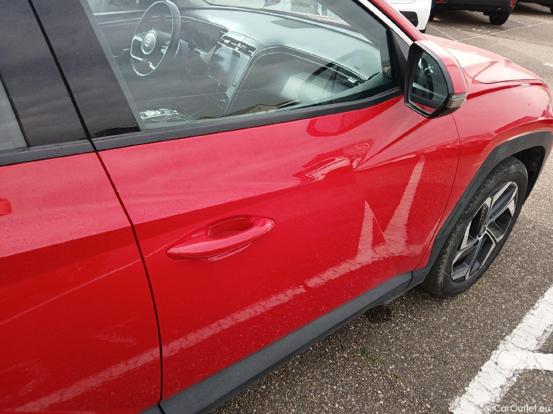  Hyundai  Tucson HYUNDAI  / 2020 / 5P / todoterreno 1.6 TGDI PHEV 195kW Maxx Auto 4X4 #28