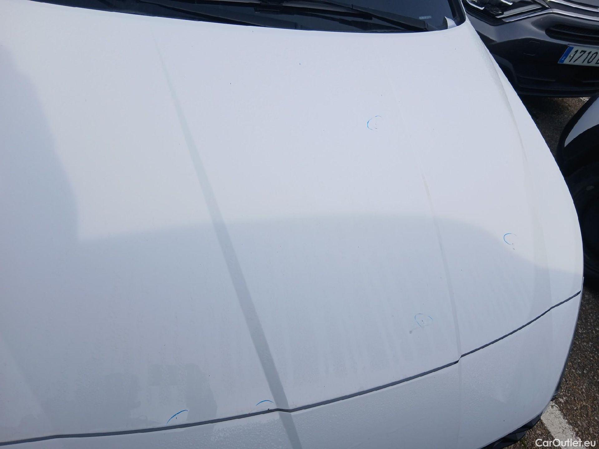  Hyundai  i20 HYUNDAI  / 2020 / 5P / berlina con portón 1.0 TGDI 74kW (100CV) 48V Klass #16