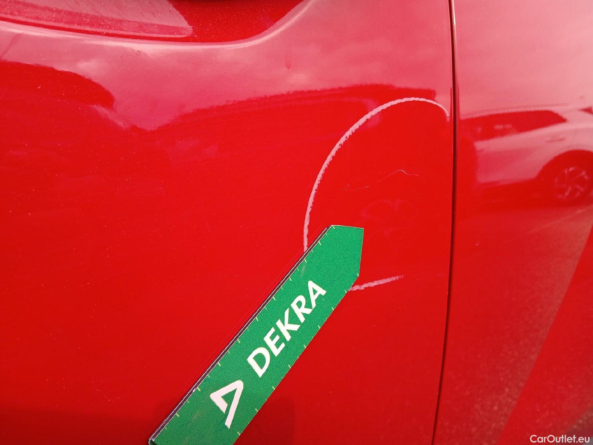  Hyundai  Tucson HYUNDAI  / 2020 / 5P / todoterreno 1.6 TGDI PHEV 195kW Maxx Auto 4X4 #12