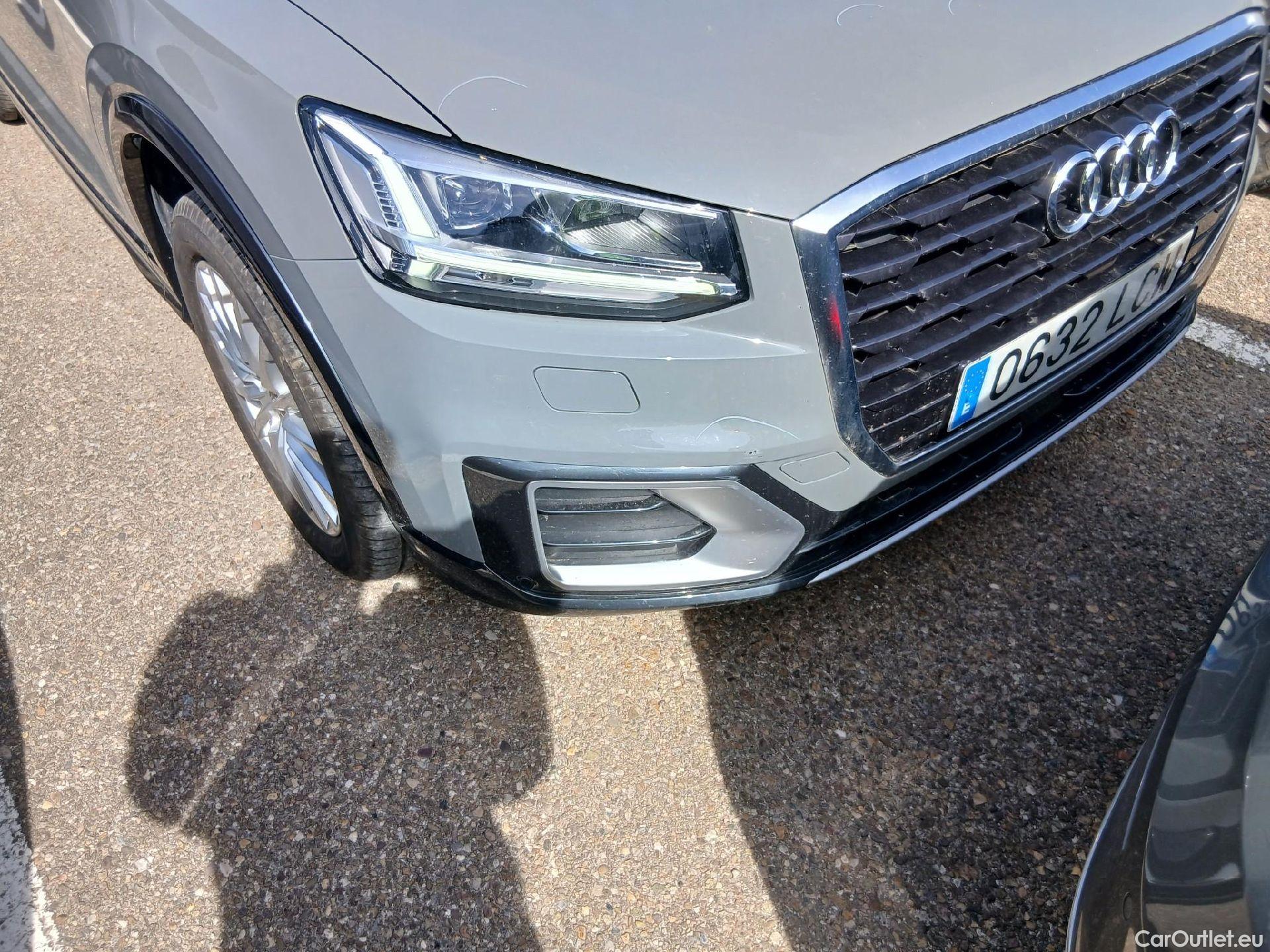  Audi  Q2 AUDI  / 2016 / 5P / todoterreno Design 30 TFSI 85kW (116CV) #22