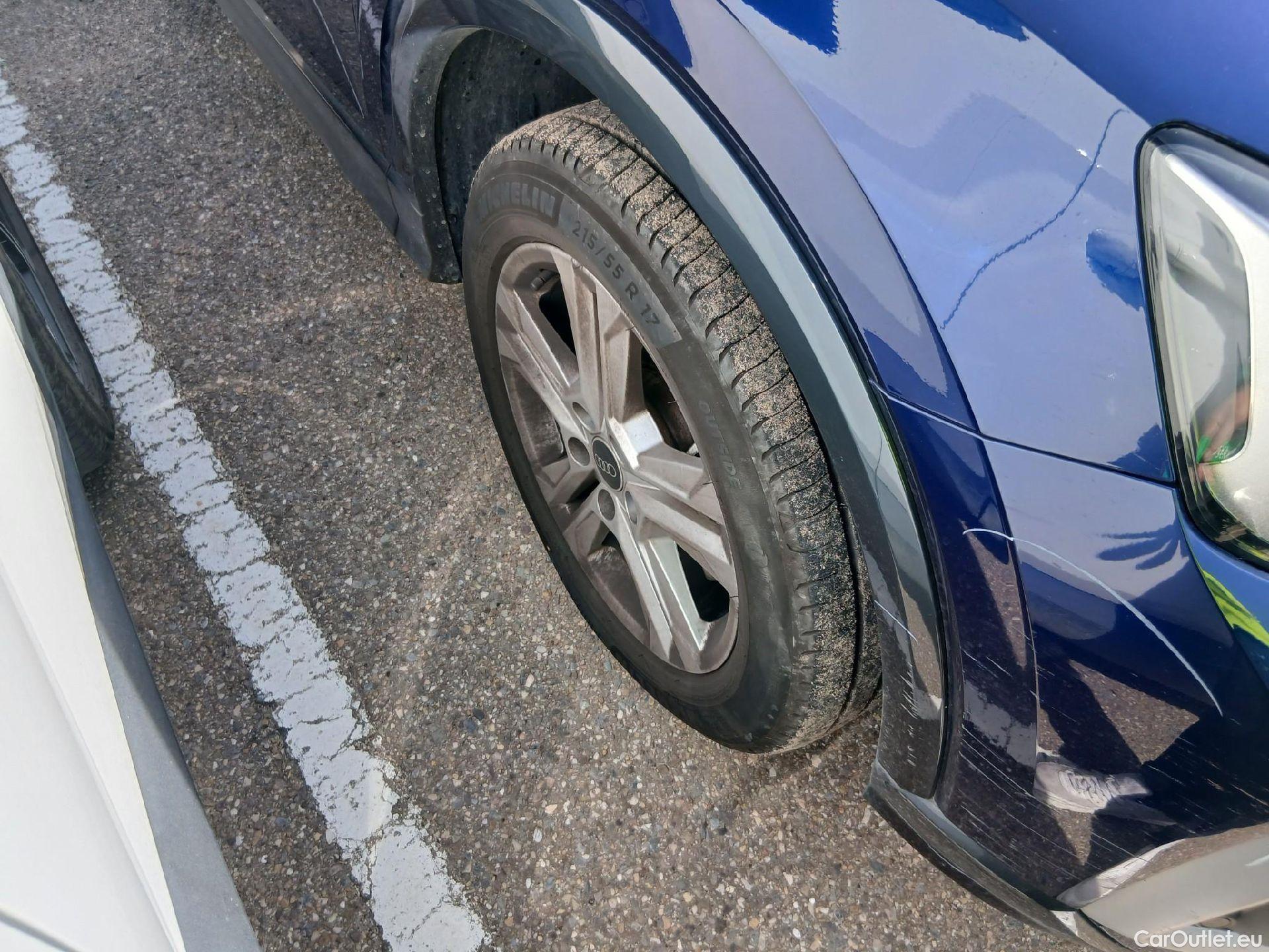  Audi  Q2 AUDI  / 2020 / 5P / todoterreno Advanced 30 TDI 85kW (116CV) #25