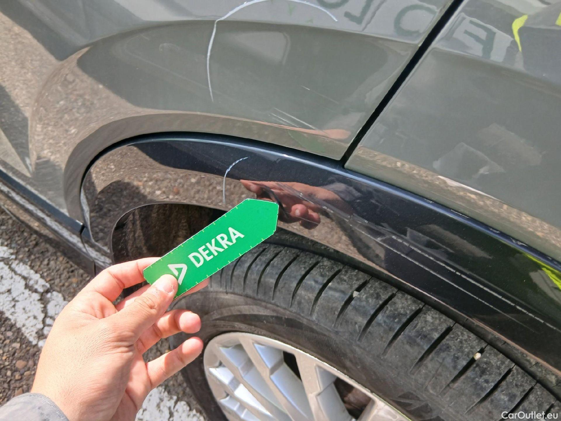  Audi  Q2 AUDI  / 2016 / 5P / todoterreno Design 30 TFSI 85kW (116CV) #12