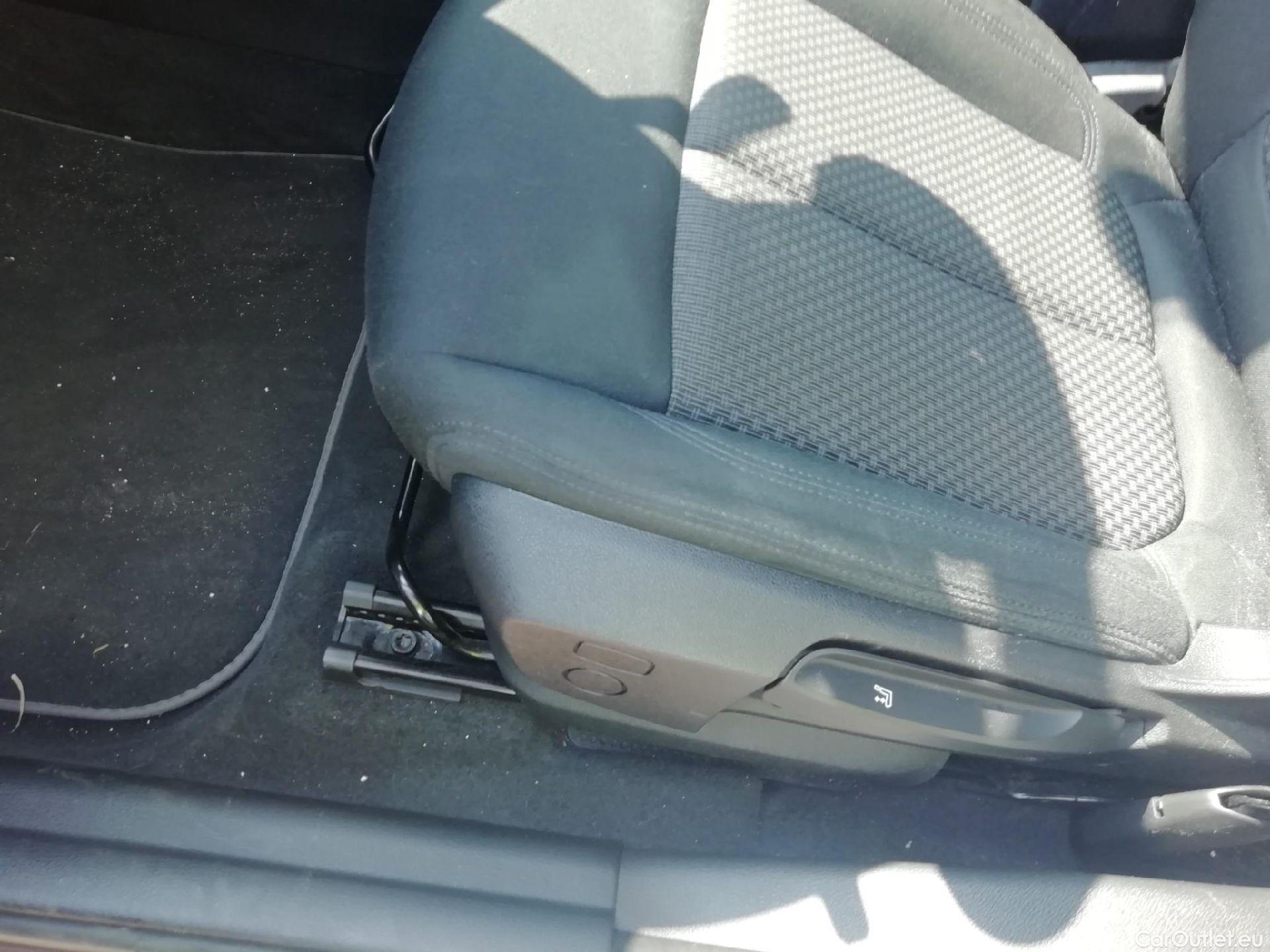  Bmw  X2 Serie  sDrive 18i Advantage 1.5 140CV AT7 E6dT #9