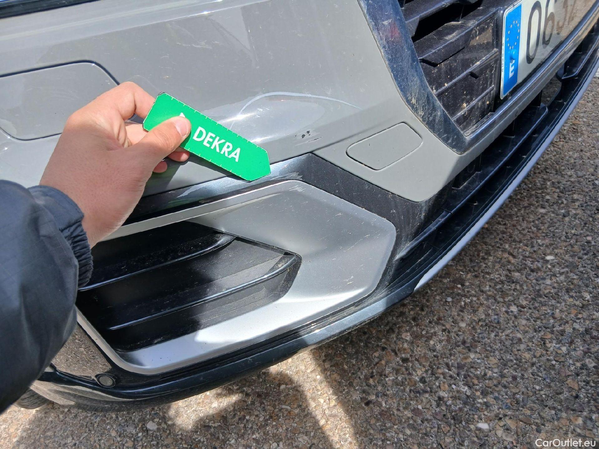  Audi  Q2 AUDI  / 2016 / 5P / todoterreno Design 30 TFSI 85kW (116CV) #20