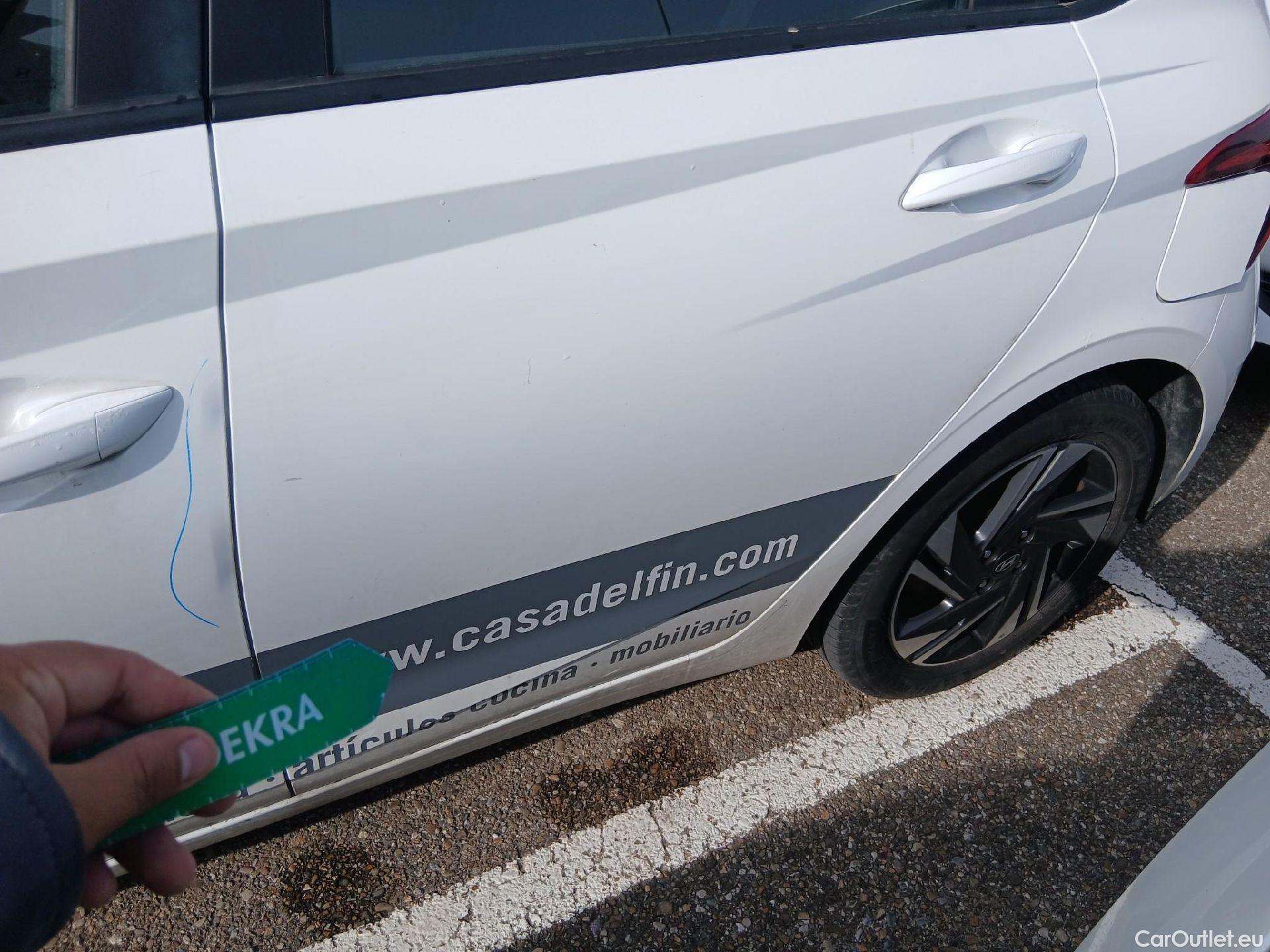  Hyundai  i20 HYUNDAI  / 2020 / 5P / berlina con portón 1.0 TGDI 74kW (100CV) 48V Klass #17