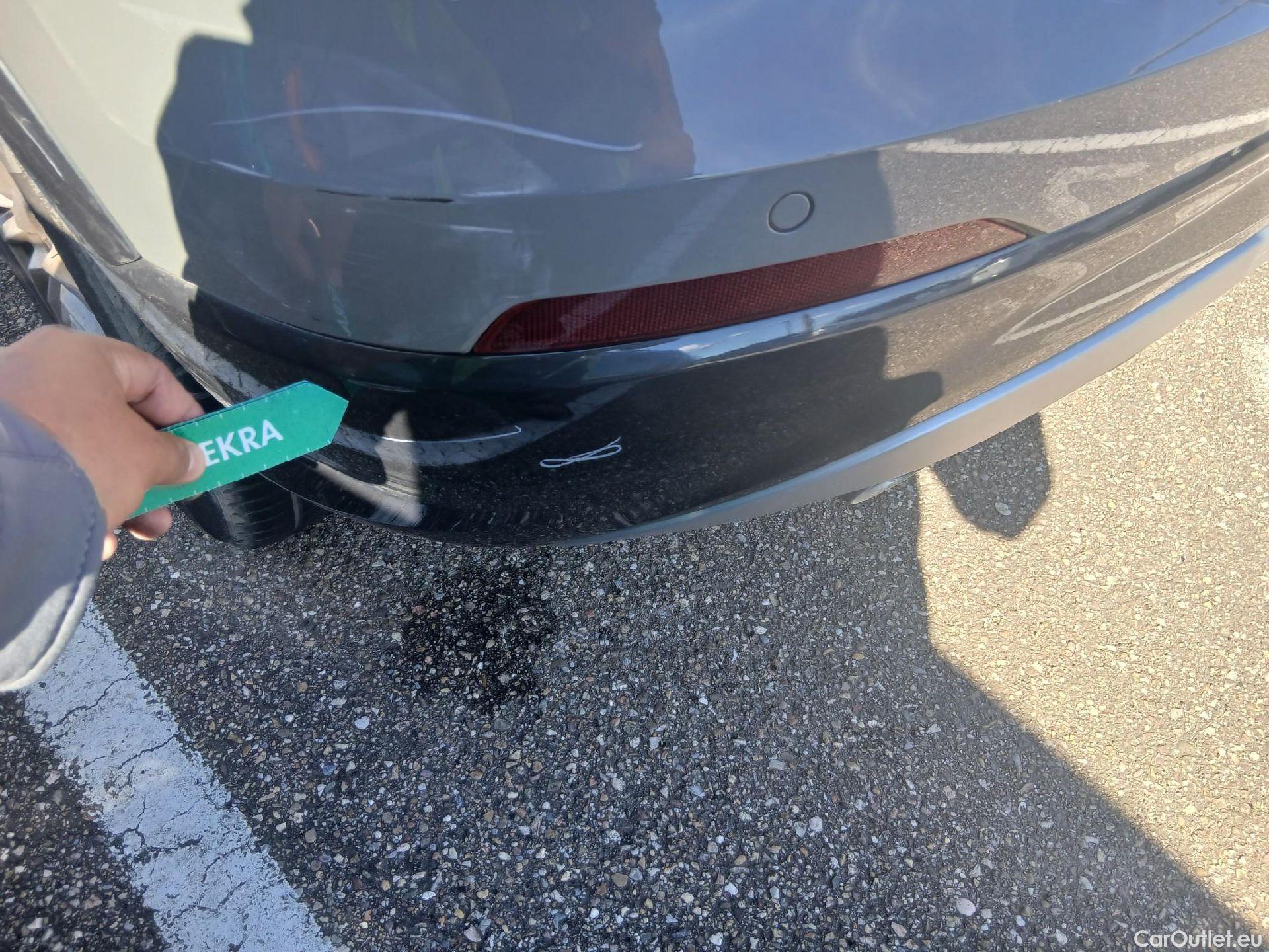  Audi  Q2 AUDI  / 2016 / 5P / todoterreno Design 30 TFSI 85kW (116CV) #17