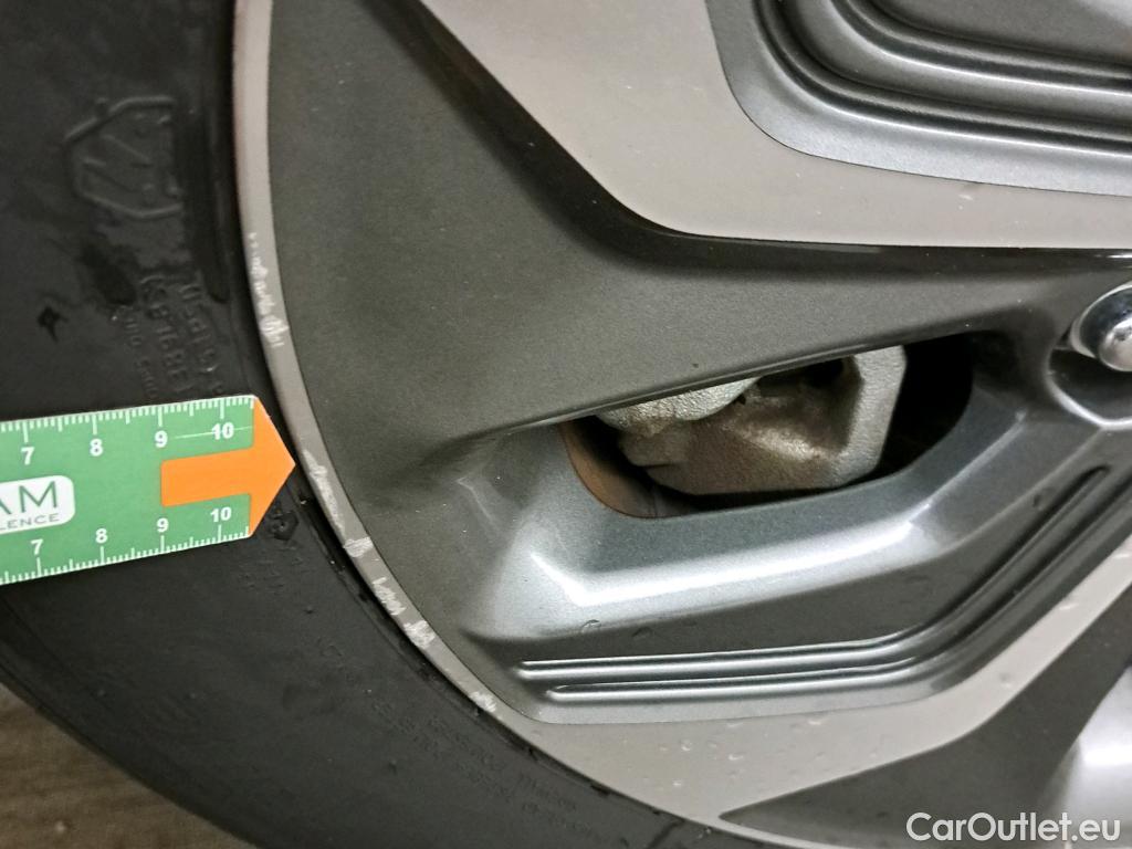  Hyundai  Konna HYUNDAI Kona / 2020 / 5P / todoterreno 1.6 GDI HEV Maxx DCT #3