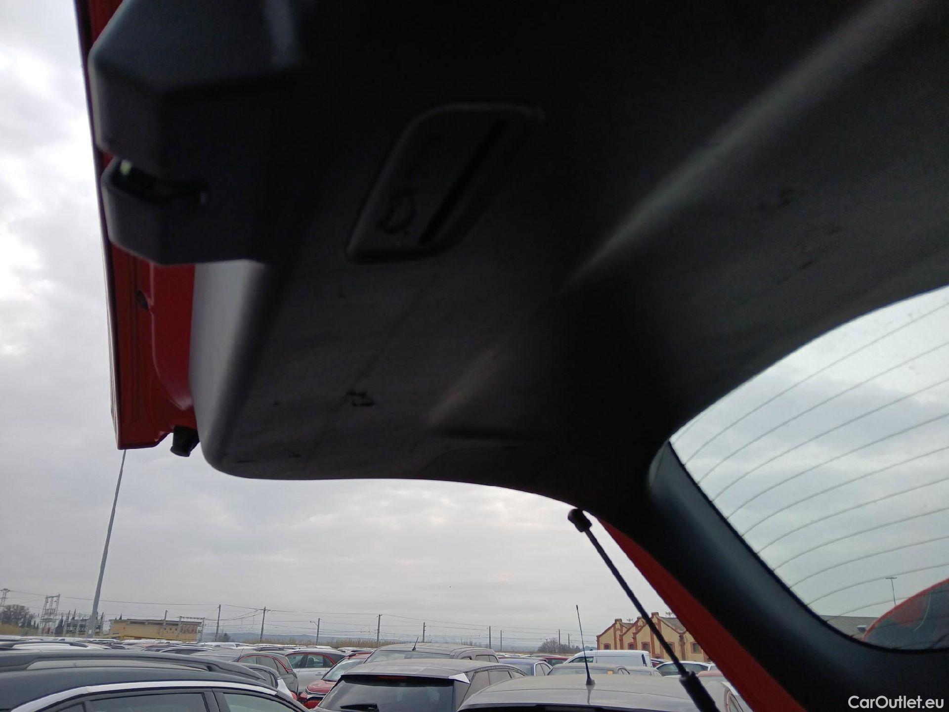  Hyundai  Tucson HYUNDAI  / 2020 / 5P / todoterreno 1.6 TGDI PHEV 195kW Maxx Auto 4X4 #9