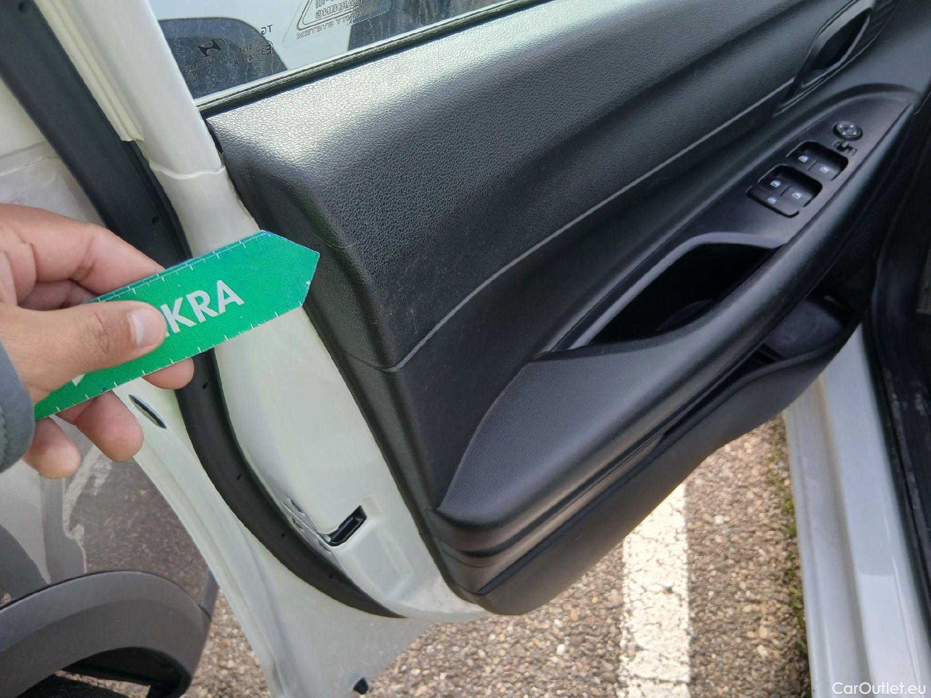  Hyundai  i20 HYUNDAI  / 2020 / 5P / berlina con portón 1.0 TGDI 74kW (100CV) 48V Klass #7